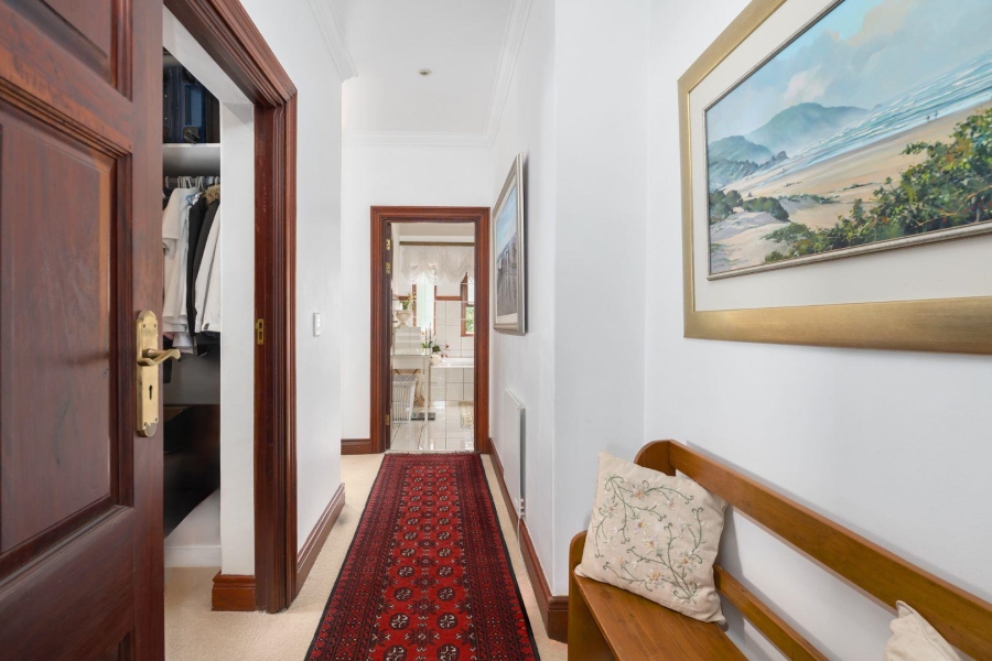 4 Bedroom Property for Sale in Newlands Western Cape